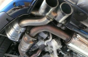 Ремонт/замена выхлопной системы автомобиля